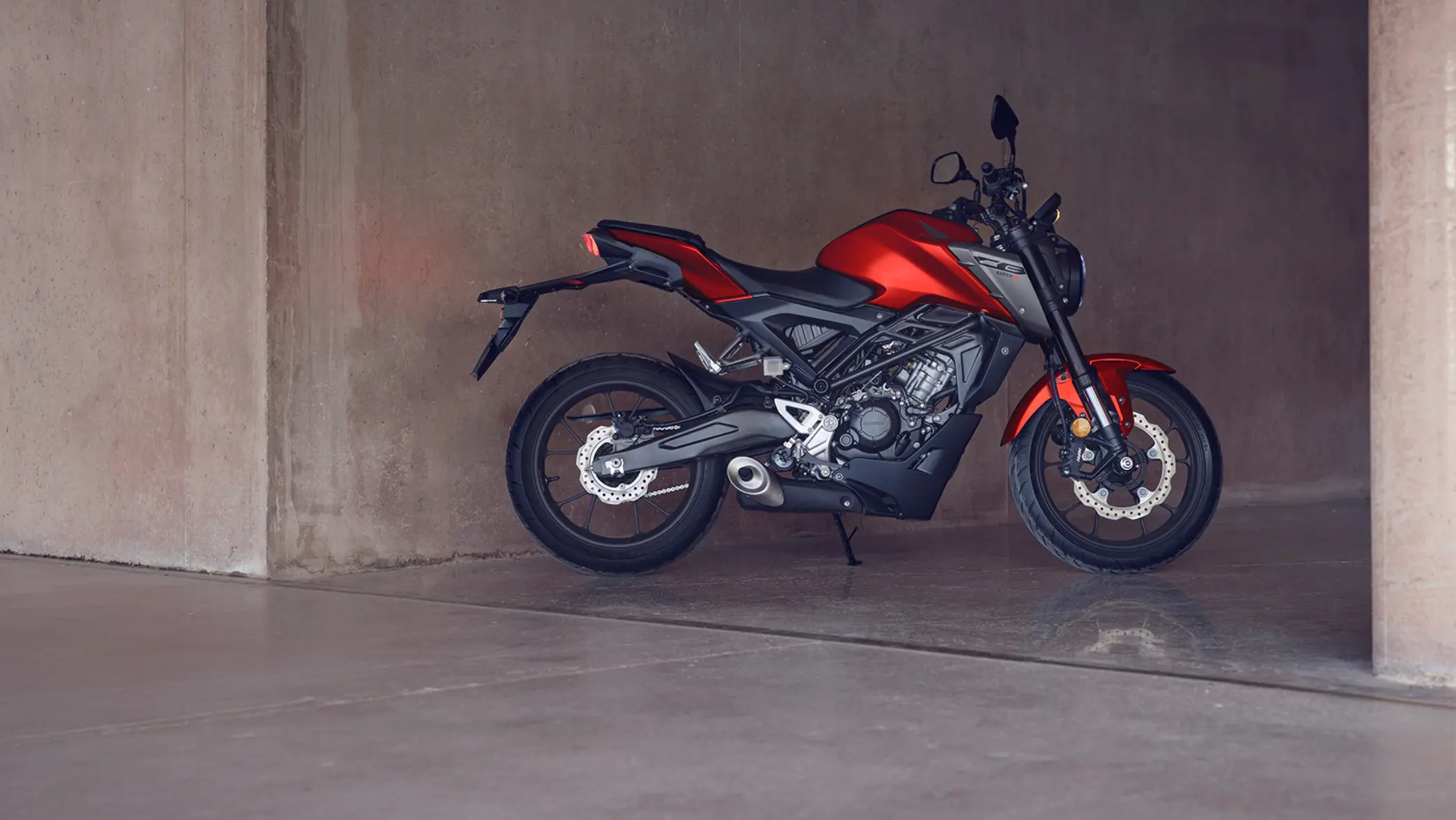 CB125R